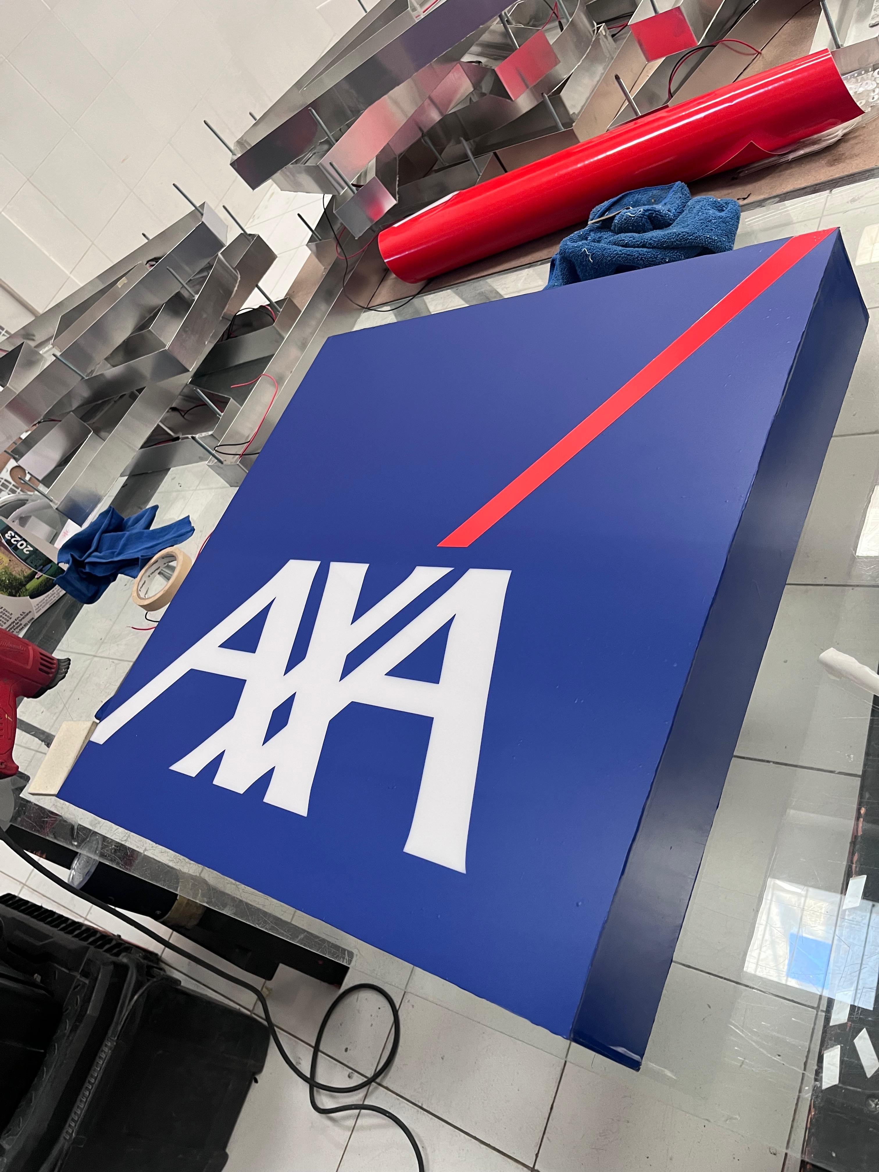 Modernización de Fachada Comercial