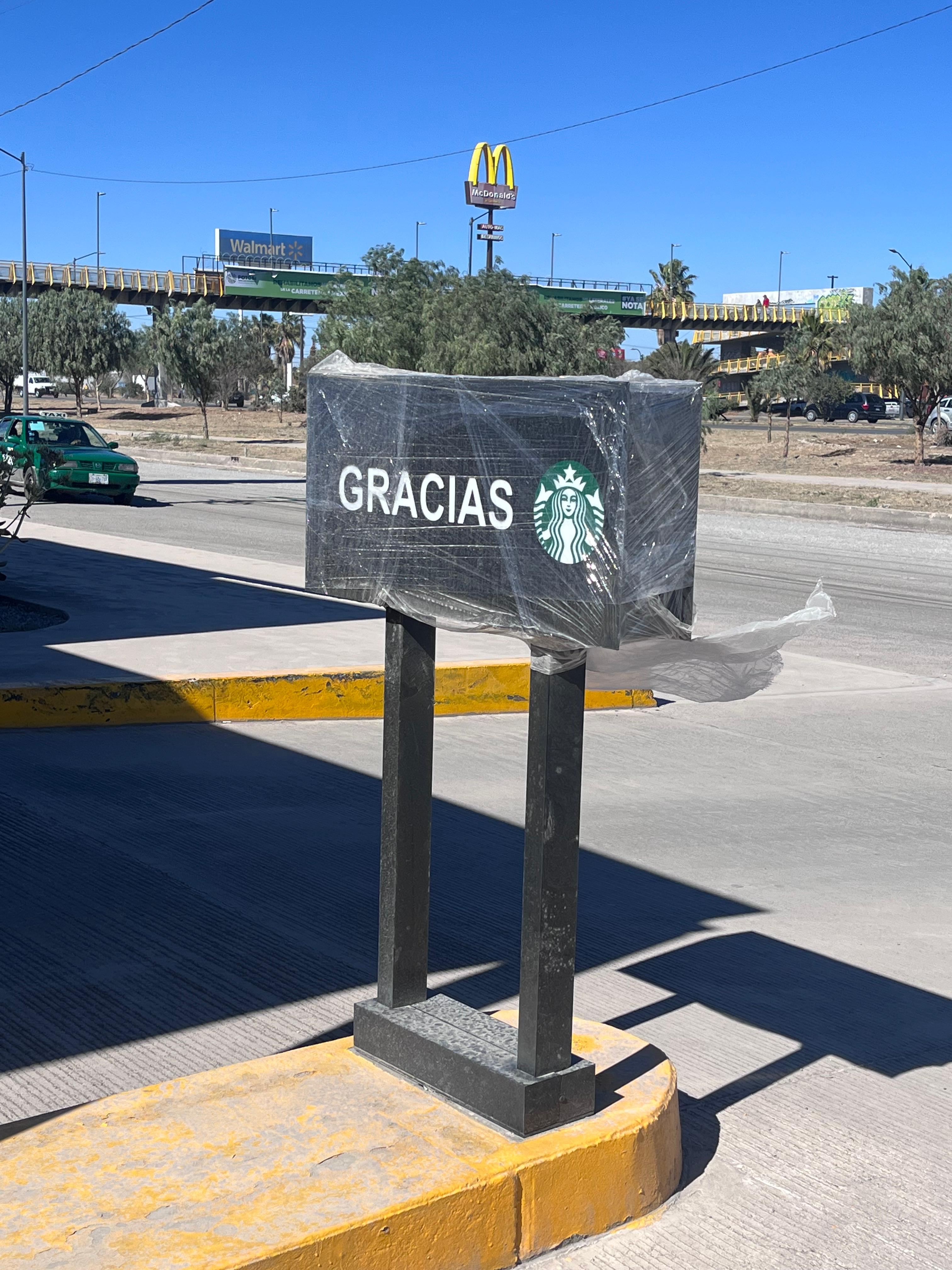 Modernización de Fachada Comercial