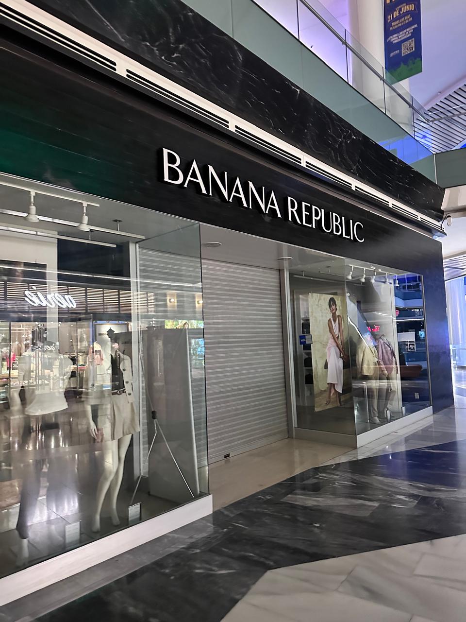 Modernización de Fachada Comercial